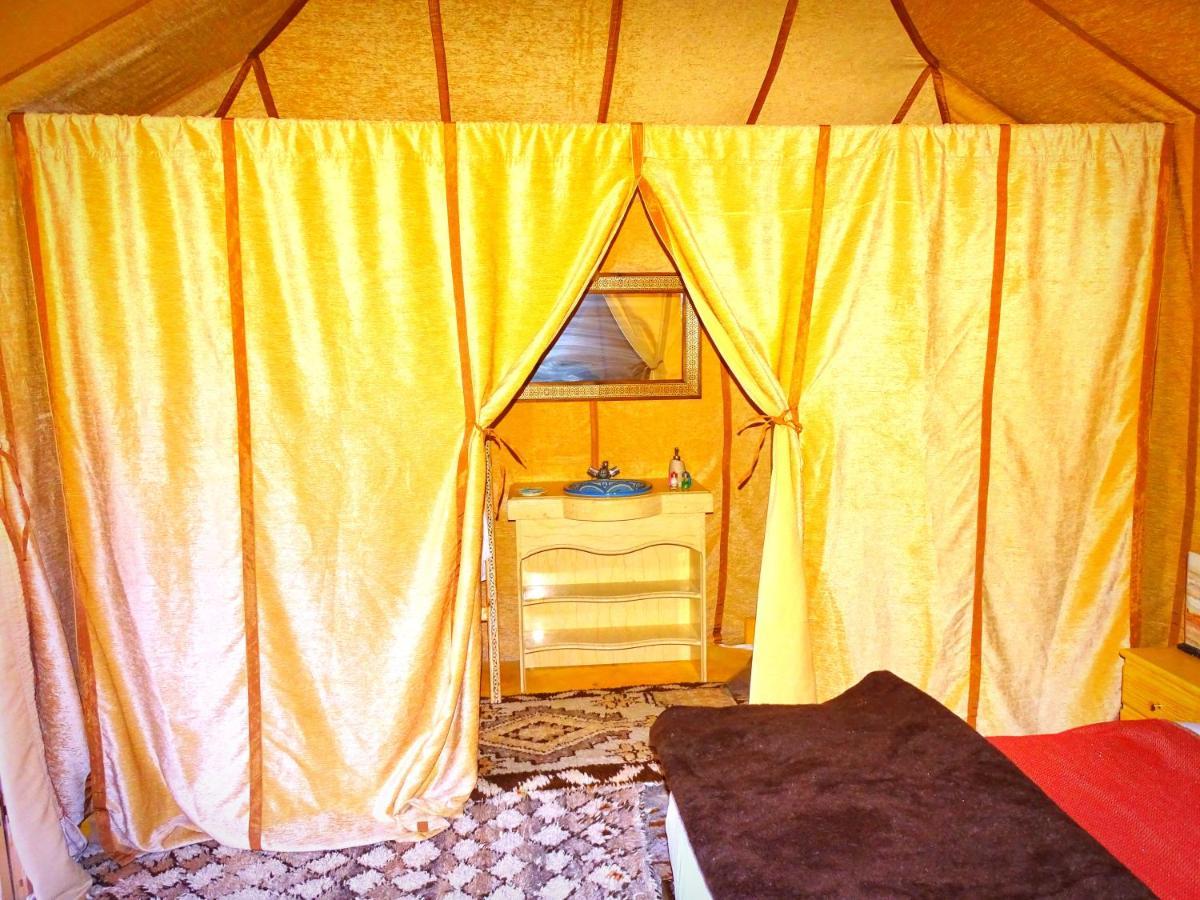 مبيت وإفطار مرزوكة Camel Luxury Camp المظهر الخارجي الصورة